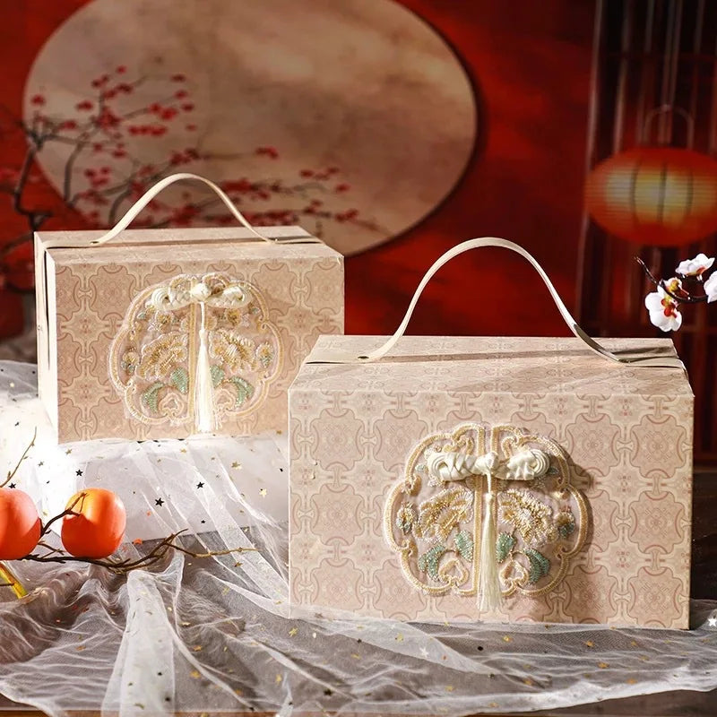 JUXINDA Chinese-style Wedding Favor Box Engagement Gift Box Return Gift Box Empty Box and Elegant Bridesmaid Packaging Box.