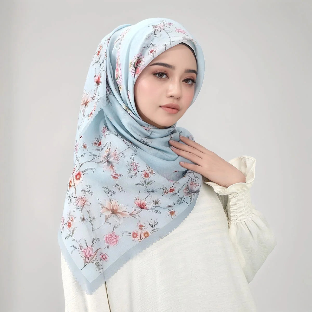 Wholesale Popular Premium Cotton Voile Foulard Digital Printing Floral Pattern Muslim Hijabs Square Scarf Tudung 110*110cm