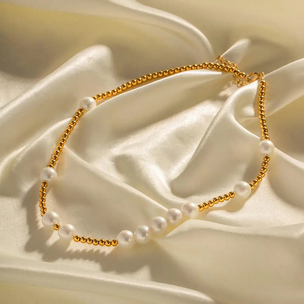 Wholesale Hot Sale Charm Necklace Jewelry PVD Plated 18K Stainless Steel Beads Shell Pearl Necklace for Women Jewelry Gifts