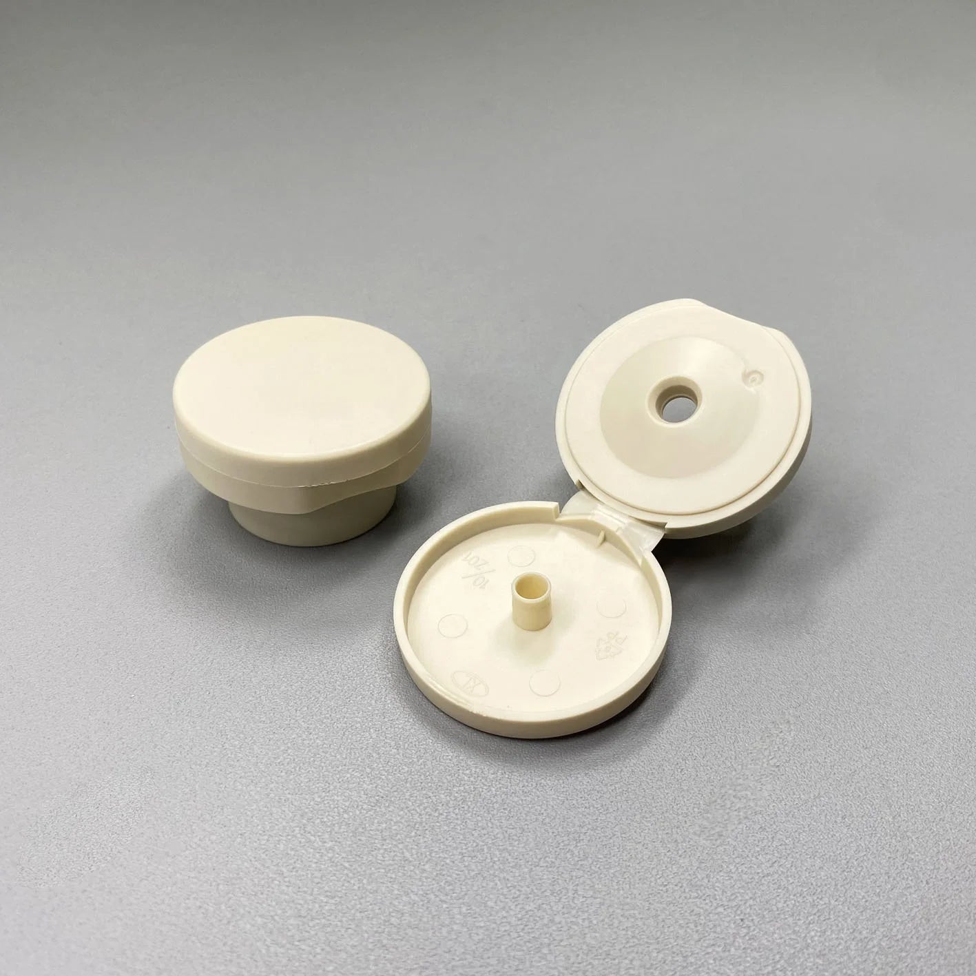 20 MM 24 MM 28 MM Snap Top Lid PP Plastic Toiletries Lotion Bottle Flip Caps
