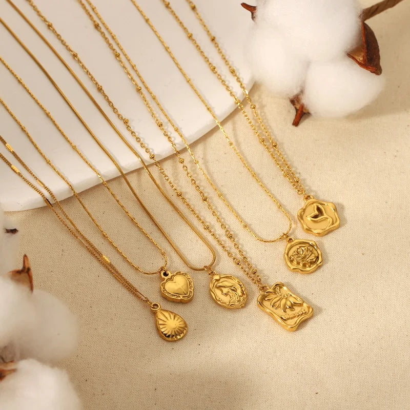 18K Gold Stainless Steel Necklace Rose Girl Head Round Brand Pendant Fashion Power Necklace