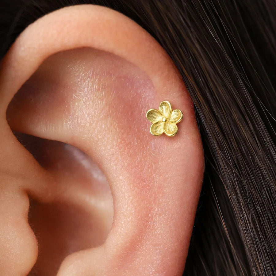 Light Luxury Trendy Gold and Silver Plated Stud Earrings Brass Tiny Flower Shape Stud Earrings for Women Jewelry