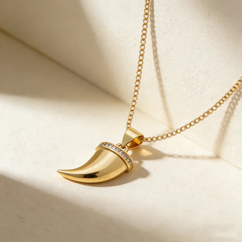 QIKU New Fashion Ox Horn Gold Color Pendant Women Necklace Copper Zircon Jewelry Accessories Unisex Gift Wholesale Dropshipping