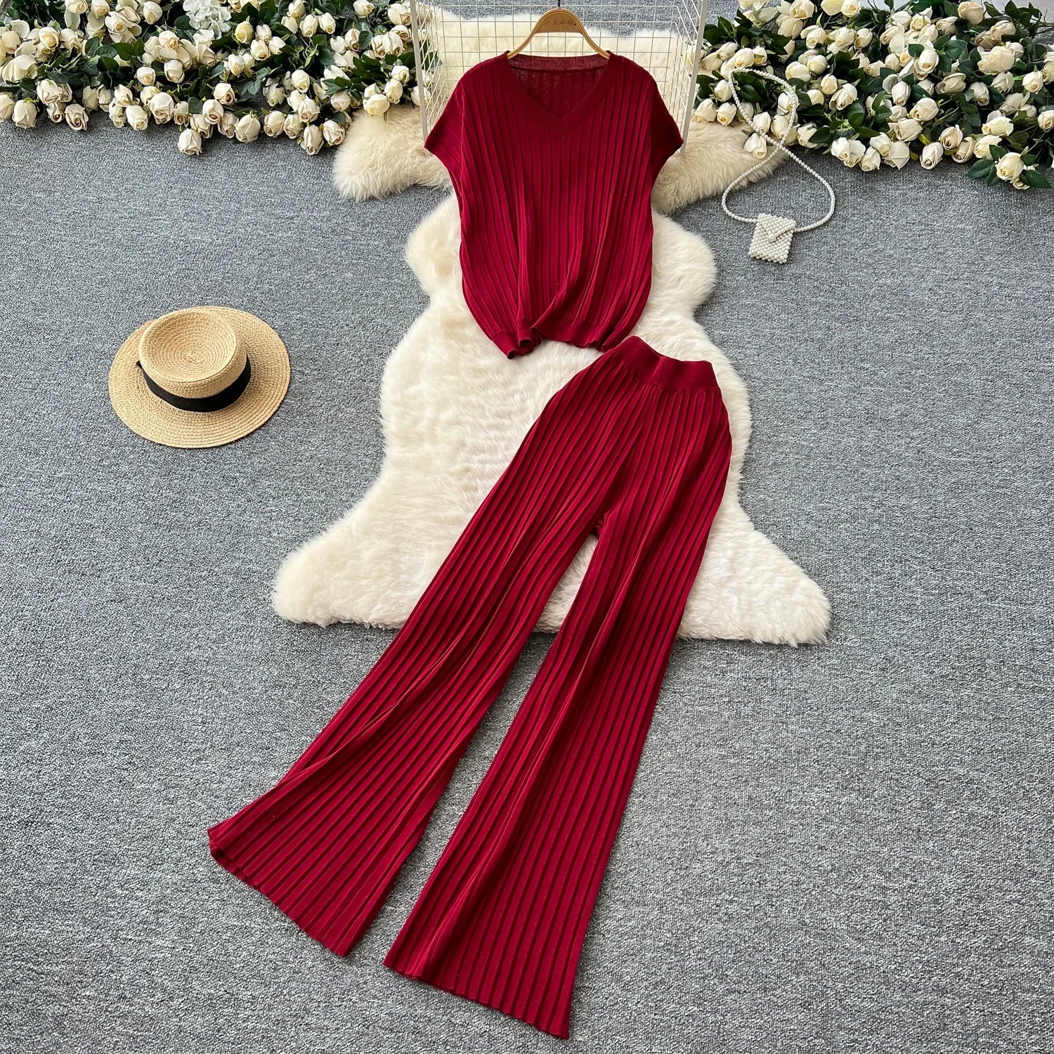 Korean-Style Casual Women's Suit: V-Neck Knitted Top & High-Waisted Wide-Leg Trousers