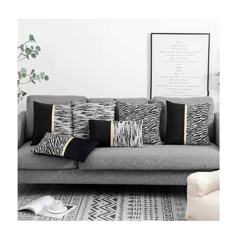 Buti Yarn-dyed Black Gold Striped Velvet Animal Leaves Embroidered Luxury Stitching Soft Square Pillowcases