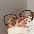 Anti Blue Light Frames for Eyeglasses Fashion Flat Glasses Women TR90 Large Square Metal Optical Eyeglasses Frame High Quality