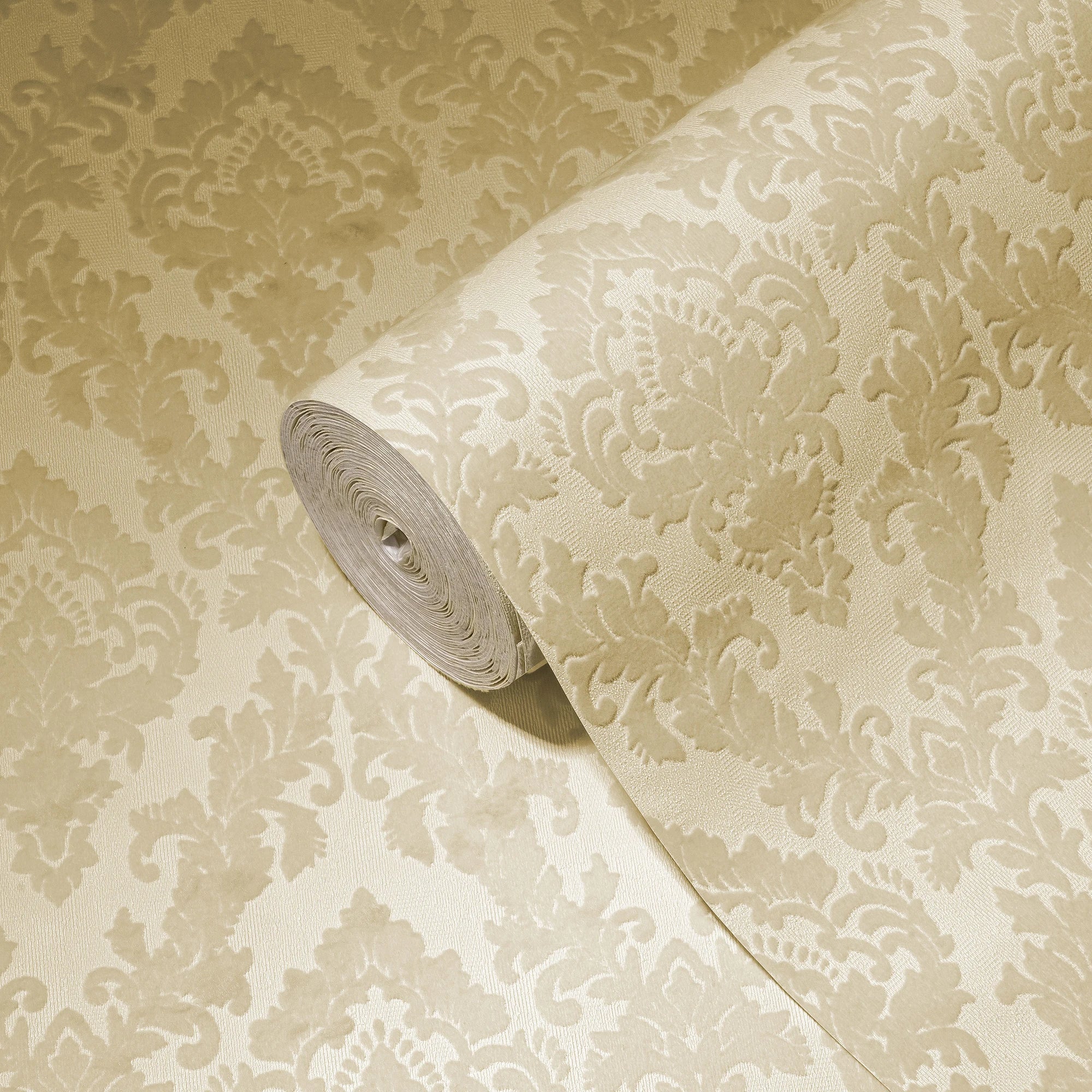 Germany Luxury Velvet Flock Damask Wallpaper Rolls Cream Non Woven Wash-Resistant for Living Room & Kitchen 1005x052m
