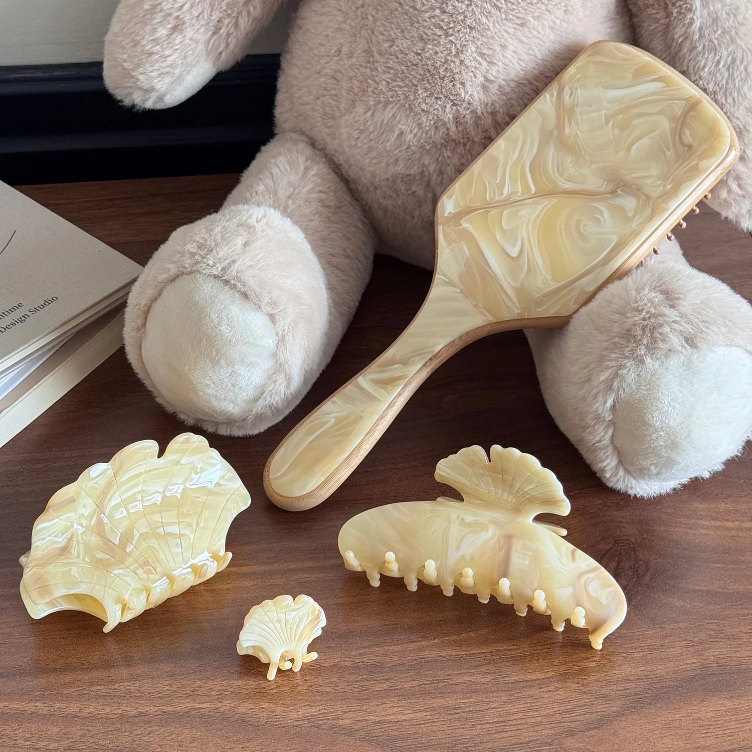 She Shares Marble Leaf Hair Claw Clip and Large Cushion Hair Brush Elegant Textured Hair Accessory and Styling Comb for Women