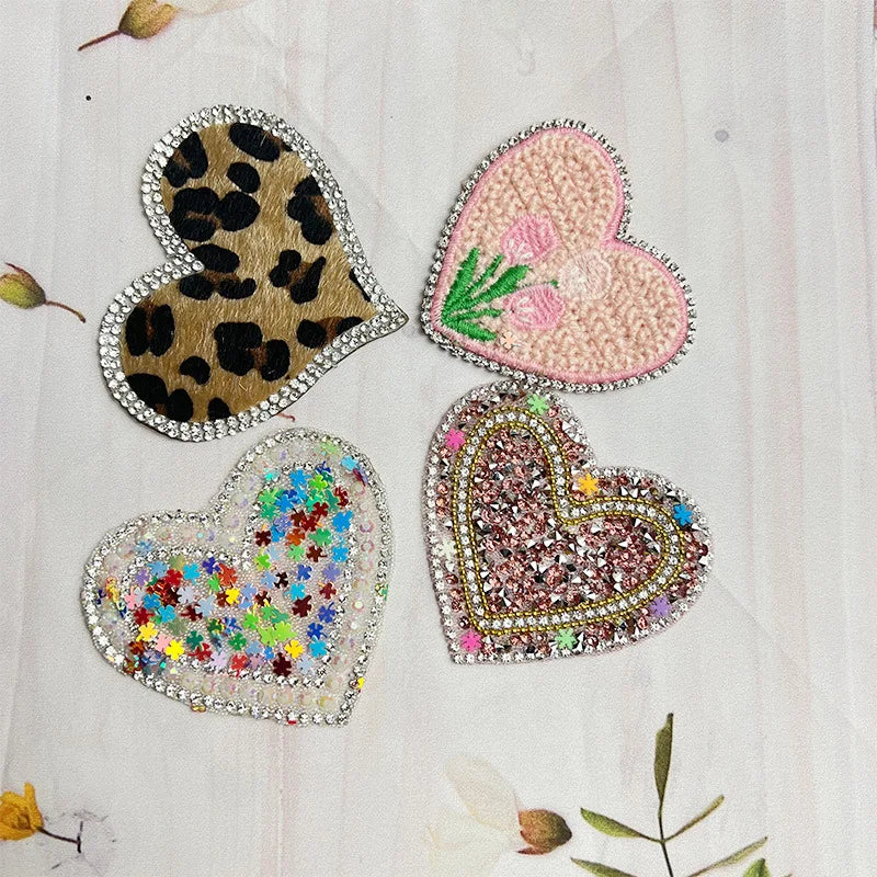 New Stock Iron on Beautiful Rhinestone Edge Leopard Heart pink Bowknot Patch for Clothing Bag