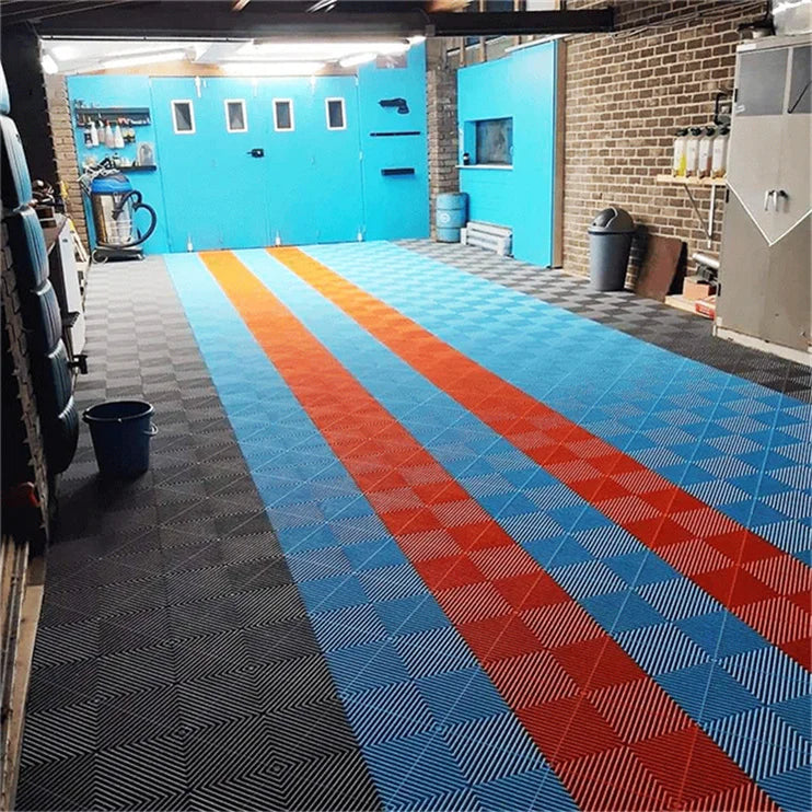 Best Quality Heavy Duty Plastic Tiles with Interlocking System Compression Resistance for Exhibition Hall and Retail Store