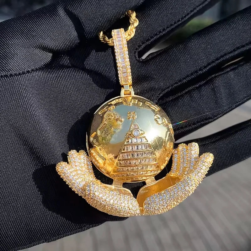 New Hip Hop Brass Gold Plated Cubic Zirconia Trendy Brand Men Women Necklace Iced Out Lab Diamond Hand Holding the Earth Pendant