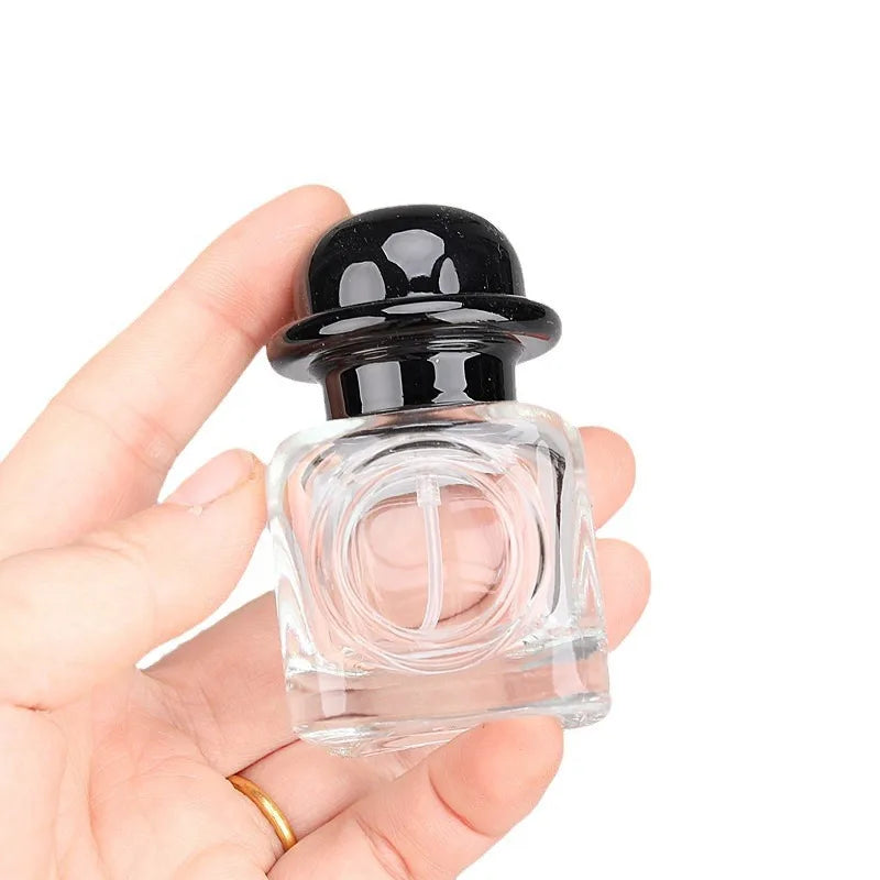 For MUB Factory Price 30ml Glass Perfume Bottle Colorful Coating with Aluminum Lid Thick Bottom Empty Crown Cap Sealing MOQ