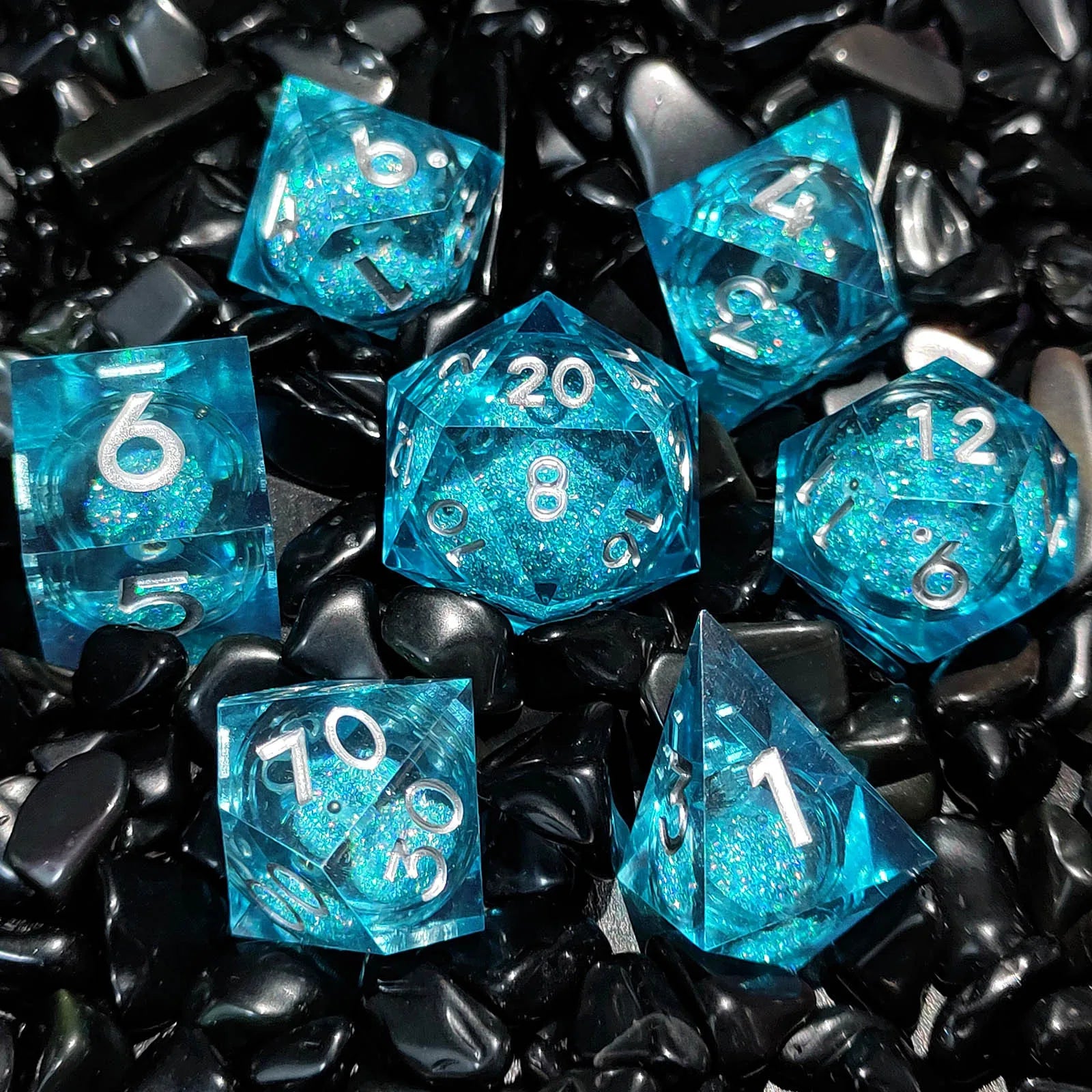 DND 7-Piece Sea Blue Gradient Translucent Swirling Iridescent Glitter Dice Set 16mm Resin D20 Custom Logo Liquid Core FULL"