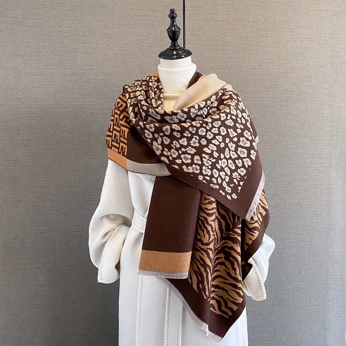 2025 Ladies Women Autumn Winter Leopard Pattern Scarf Women Thick Warm Double Sided Shawl Wrap