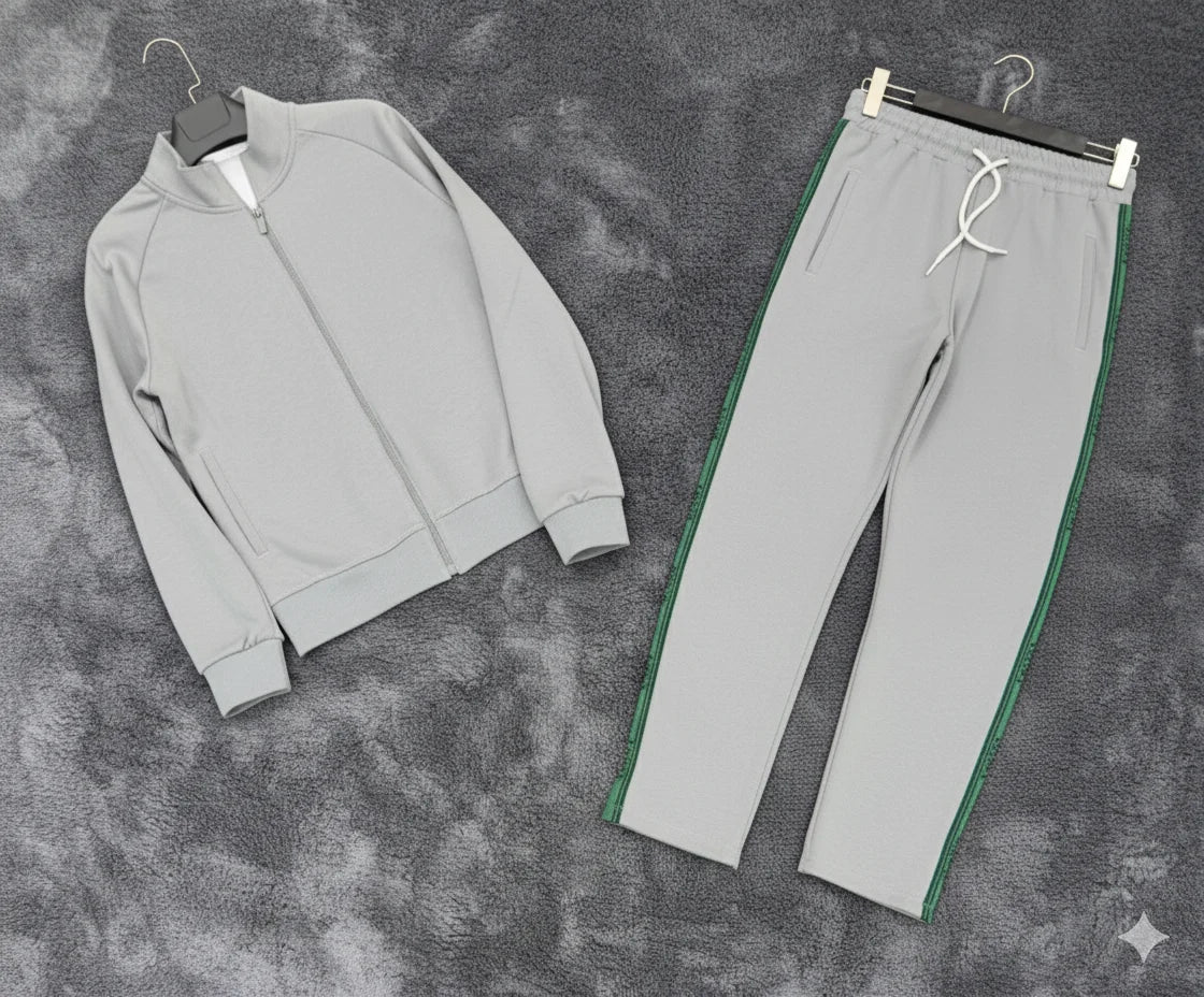 Customized Casual Printed Two Piece Clothing Set Hooded Top Elastic Waist Bottom Daily Comfort Breathable Quick Dry Sporty