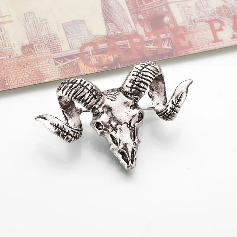 Vintage Men's Goat Head Brooch Clothing Accessories for Vintage Fashion Fans