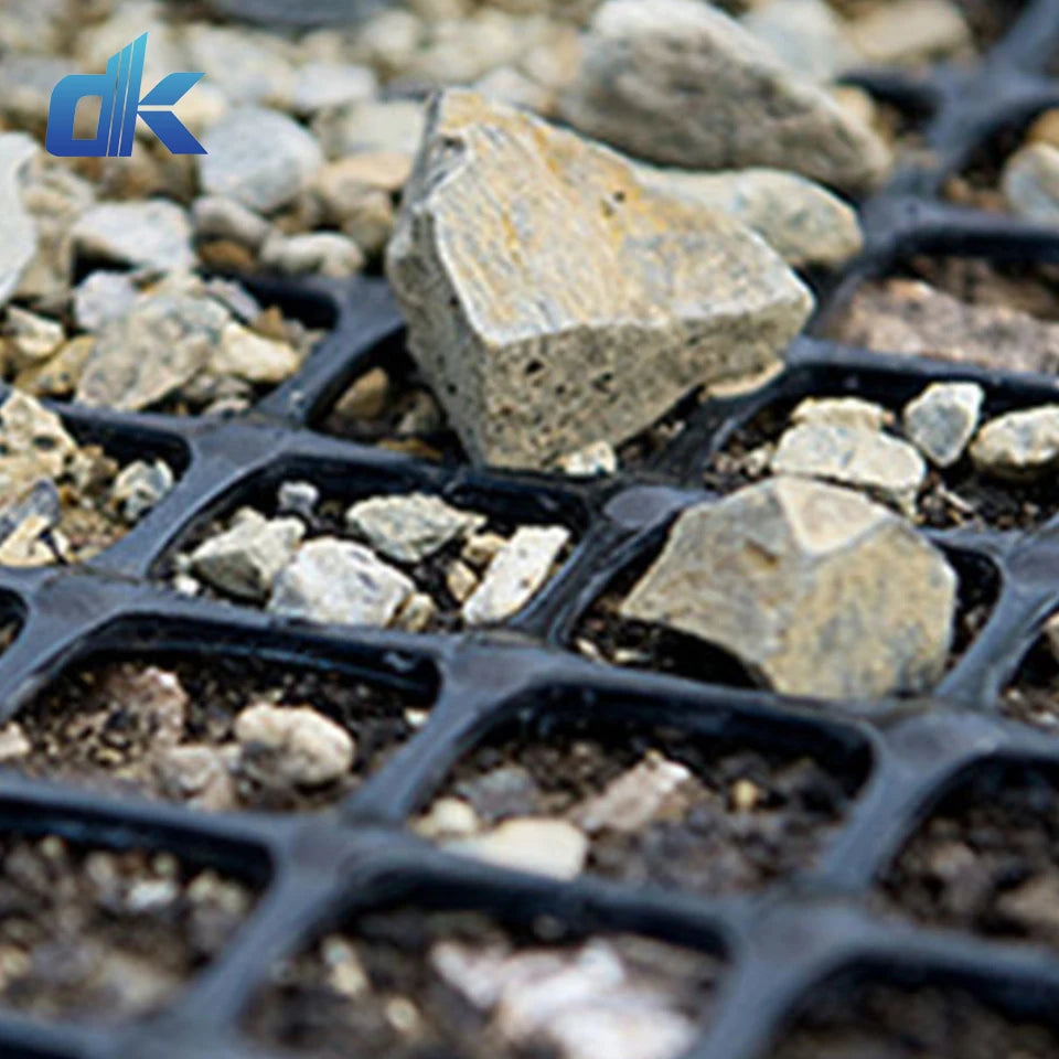 Geogrid Plastic Mesh Plastic Mesh Biaxial Geogrid Mesh Rolls Plastic Grid Geogrid Mesh for Roads and Infrastructures
