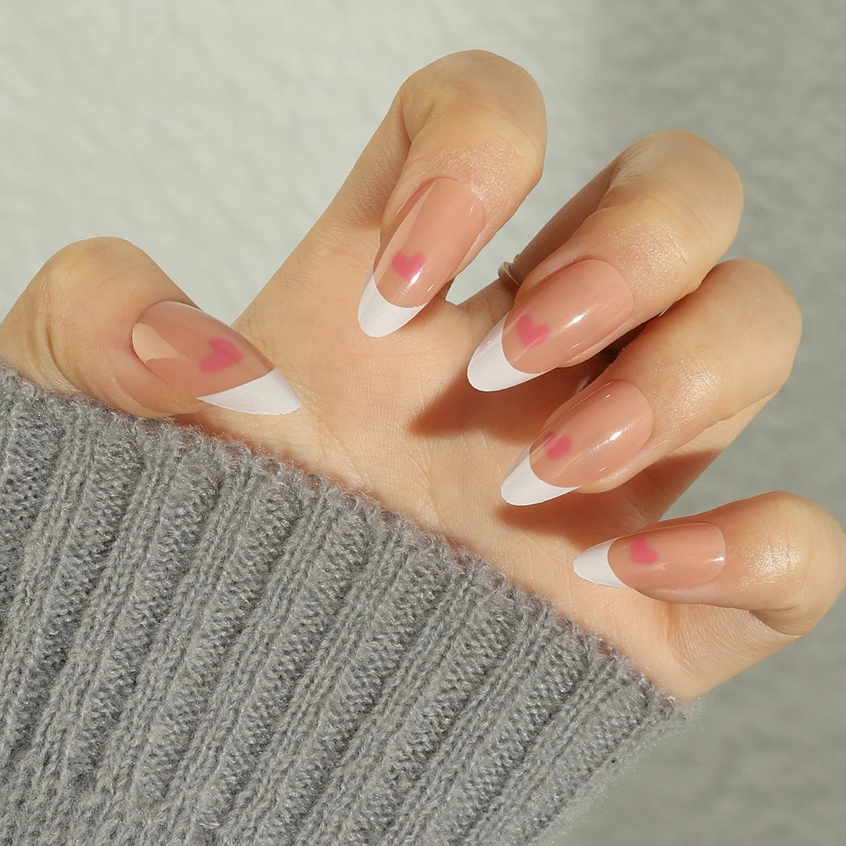 Acrylic Nails 24Pcs Factory Wholesale Little Red Heart Cute Press on Nails With Nail File Packaging Box