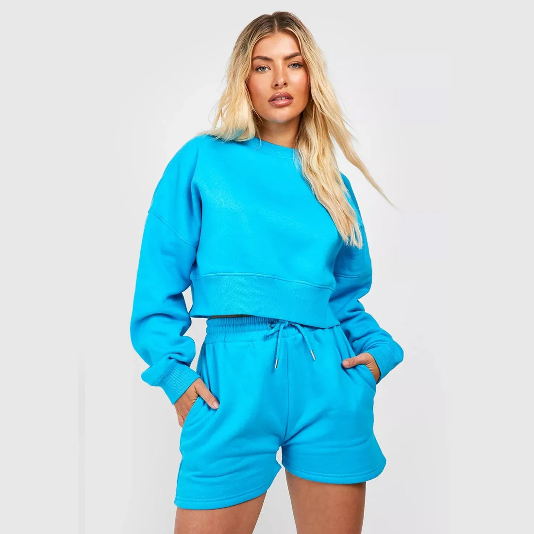 2024 Women's Casual Joggers Sets Wholesale Custom Logo Two Piece Short Pants Knee Length Crop Top and Shorts for Winter