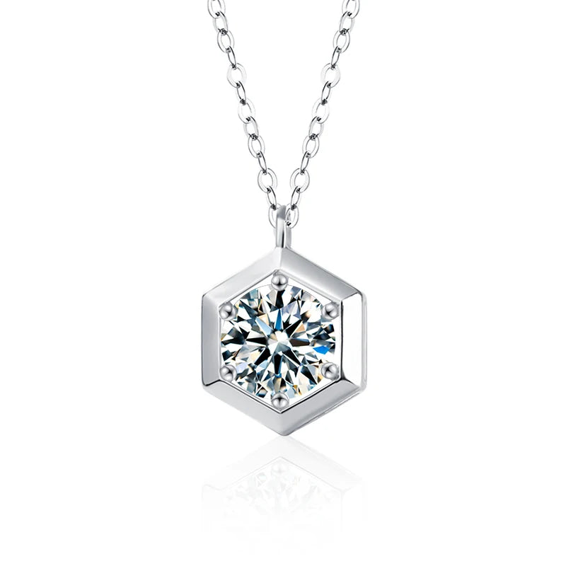 XMZ095 1CT Moissanite Pendant Necklace for Women 925 Sterling Silver Cut Diamond White Gold Charm Chain Moissanite Necklaces