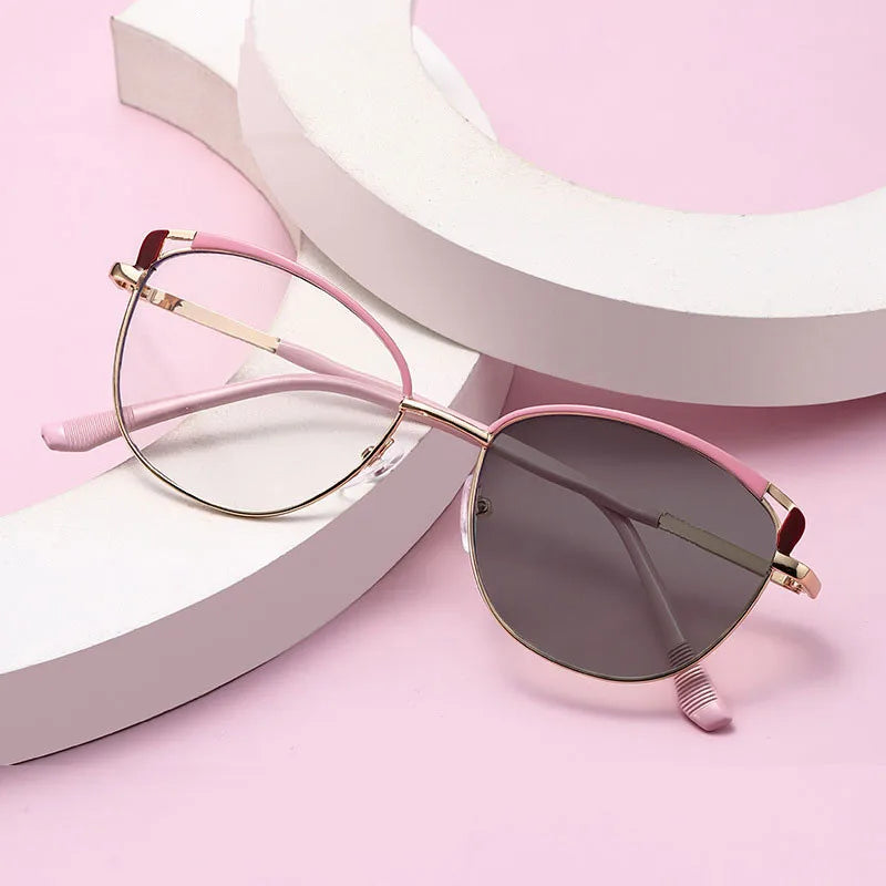 2025 Newest Vintage Alloy Hollow Cat Eye Glasses Frames Women Photochromic Anti Blue Light Eyeglasses