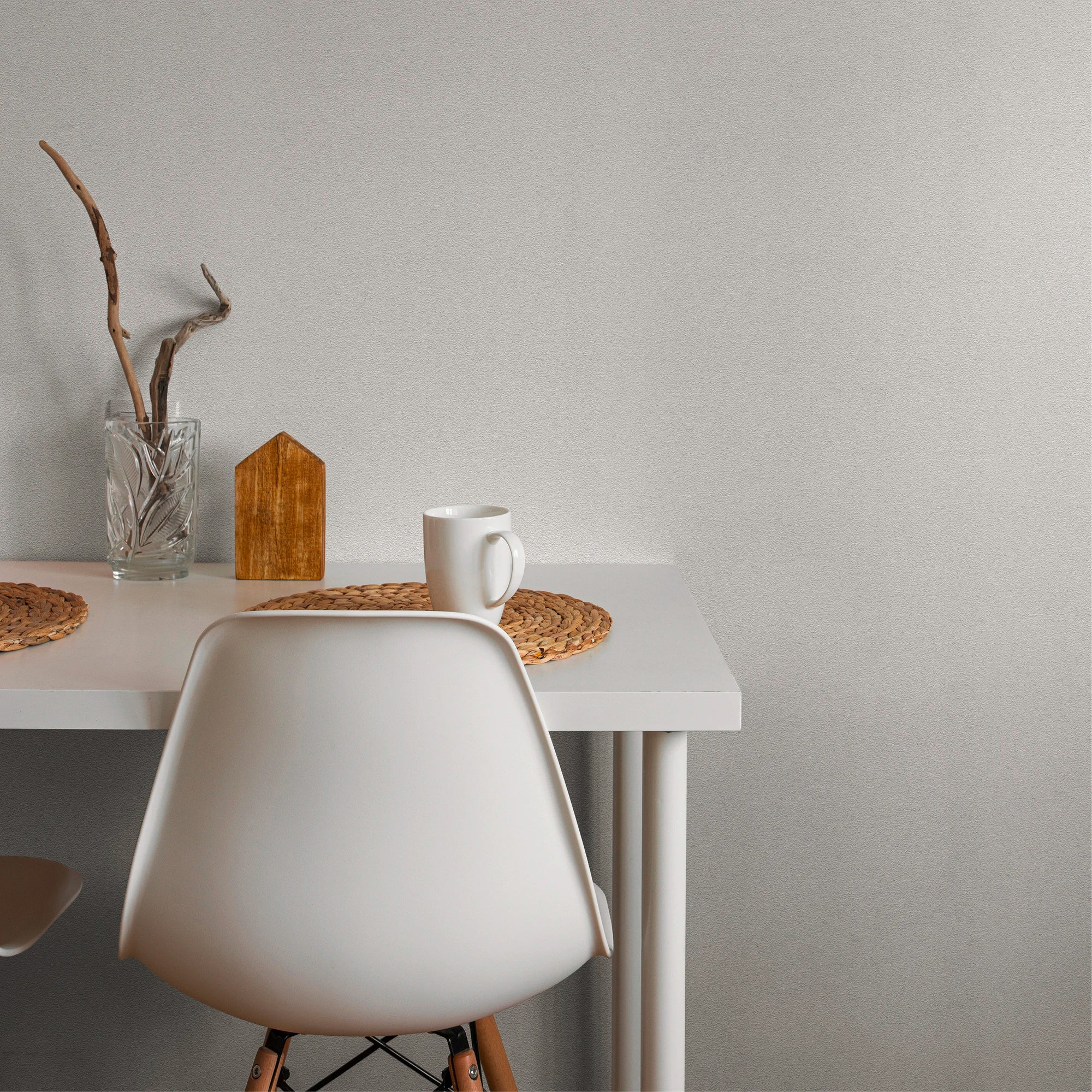 Modern Kitchen & Hotel Use Coatable Paintable White Non Woven Vinyl Wallpaper Rolls Sound-Absorbing 1005x053m Made in Germany
