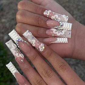 Factory Wholesale 24Pcs ABS Fake Nails French Flower Art Press on Nails With Packaging Box Nail File