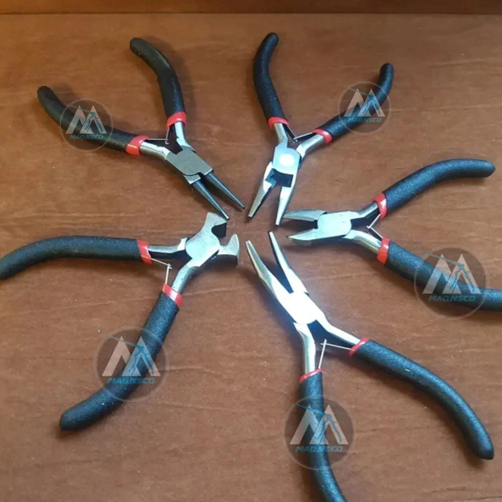 5 Piece mini plier set.
