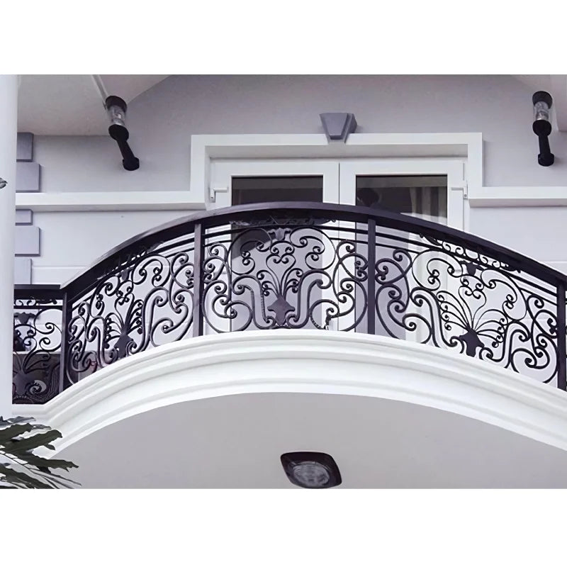 Creative Balcony Design and Balcony Decoration Solutions with Custom Railings for an Inviting Outdoor Ambience