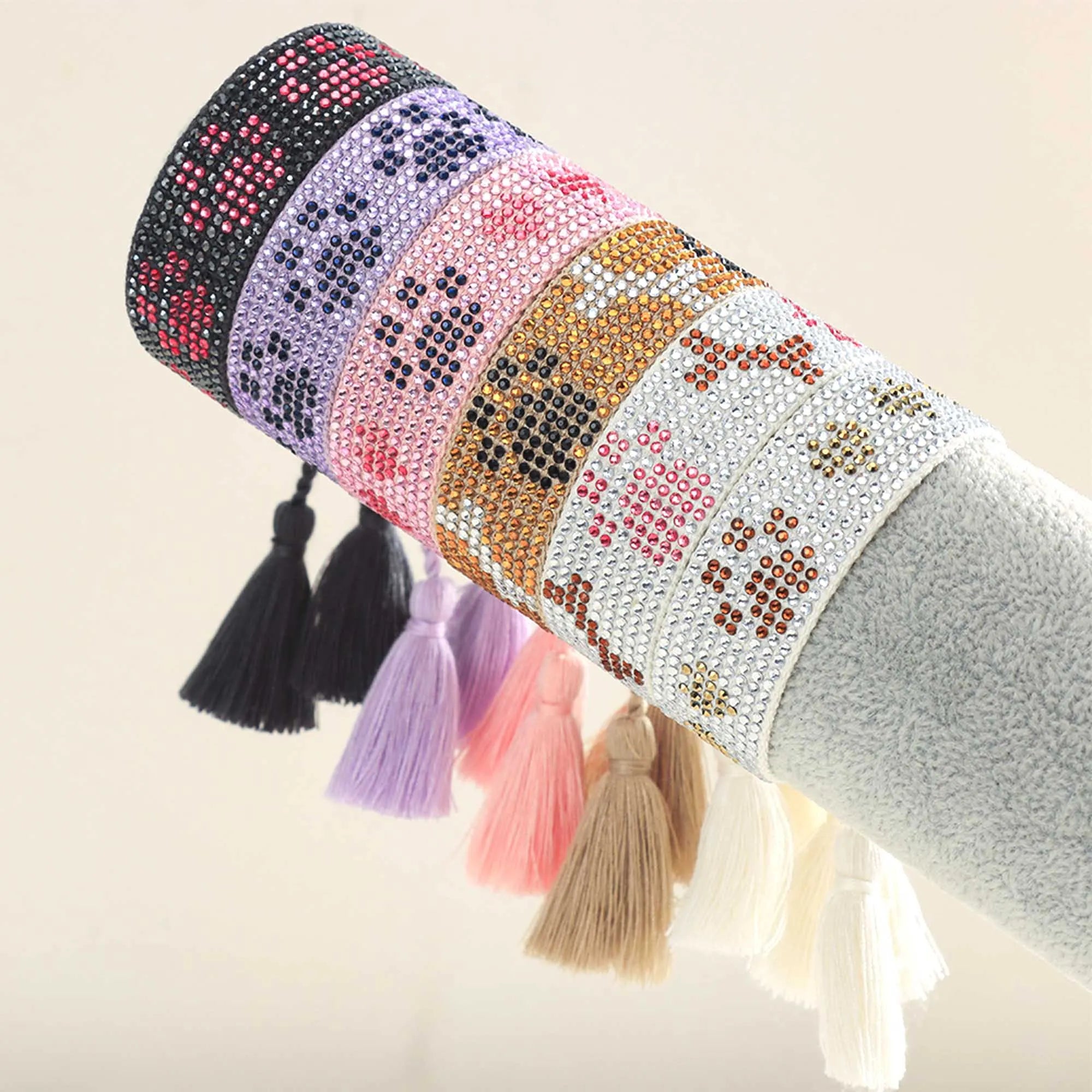 12pcs Rhinestone Paw Bone Bracelets Wholesale Diamond Girls Wristband Handmade Tassel Bracelet Jewelry for Gifts