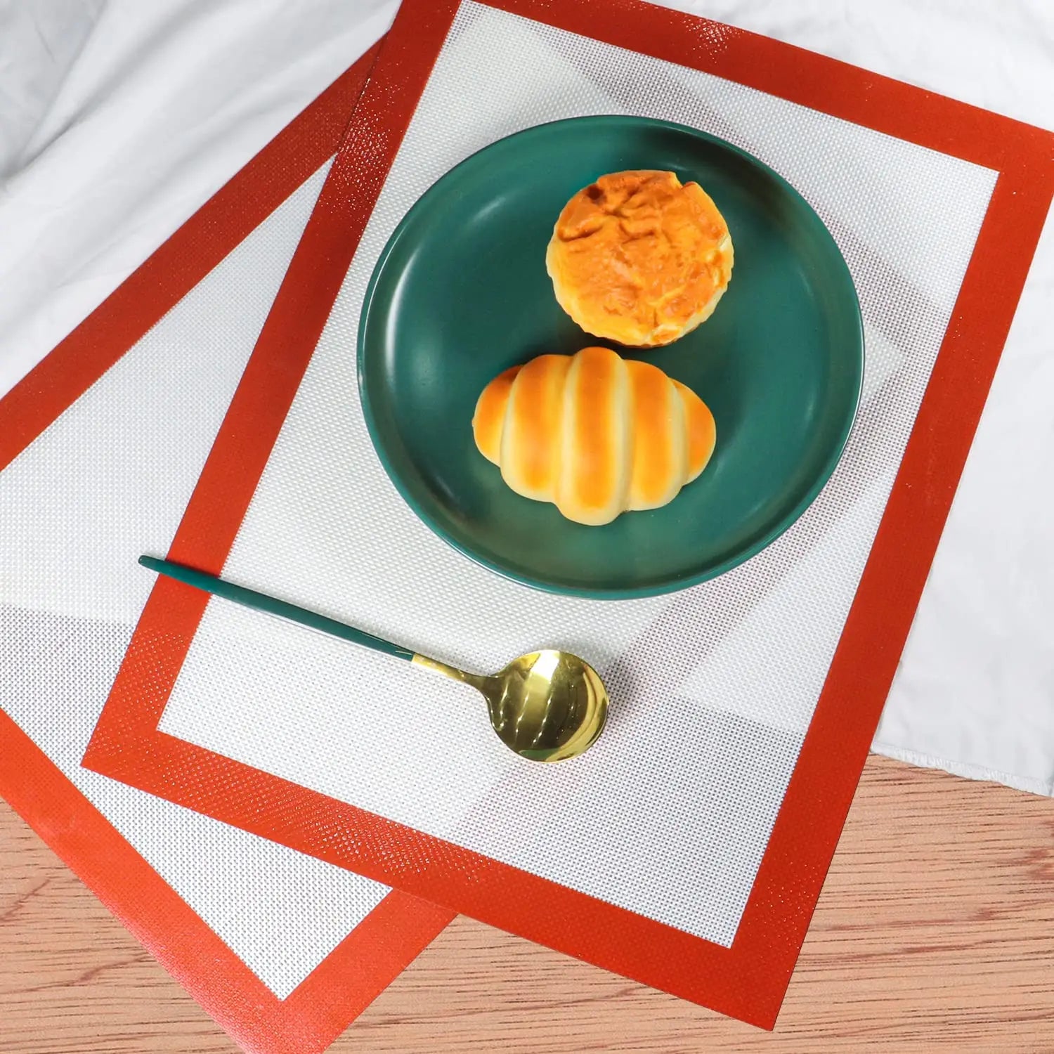 Reusable Silicone Baking Mat for Macaron Silicone Pastry Rolling Mat 30*40CM
