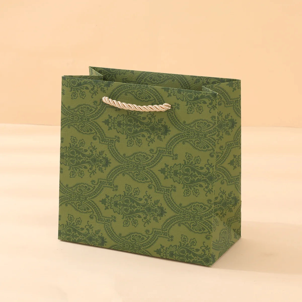 JUXINDA Valentine's Day and Birthday Gift Boxes Candy Boxes Holiday Gift Boxes with Top and Bottom Lids and Clips.
