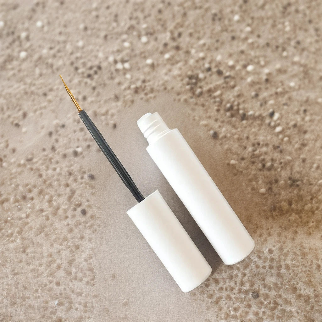 Private Label Lash Growth Serum with Organic Ingredients for Stronger Thicker Lashes and Brows