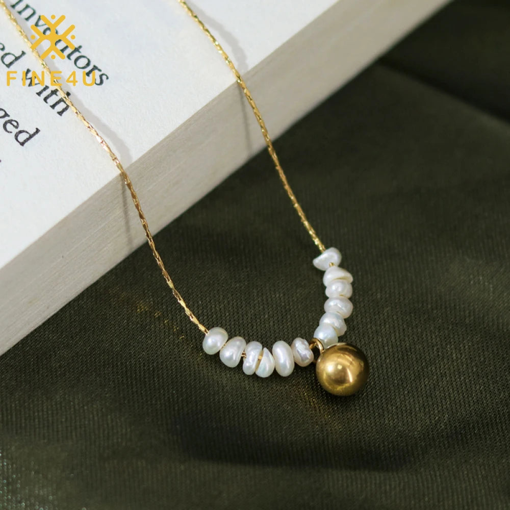 Delicate Gold Plated Natural Pearl Smooth Ball Pendant Necklace No Fade Stainless Steel Freshwater Pearl Necklace
