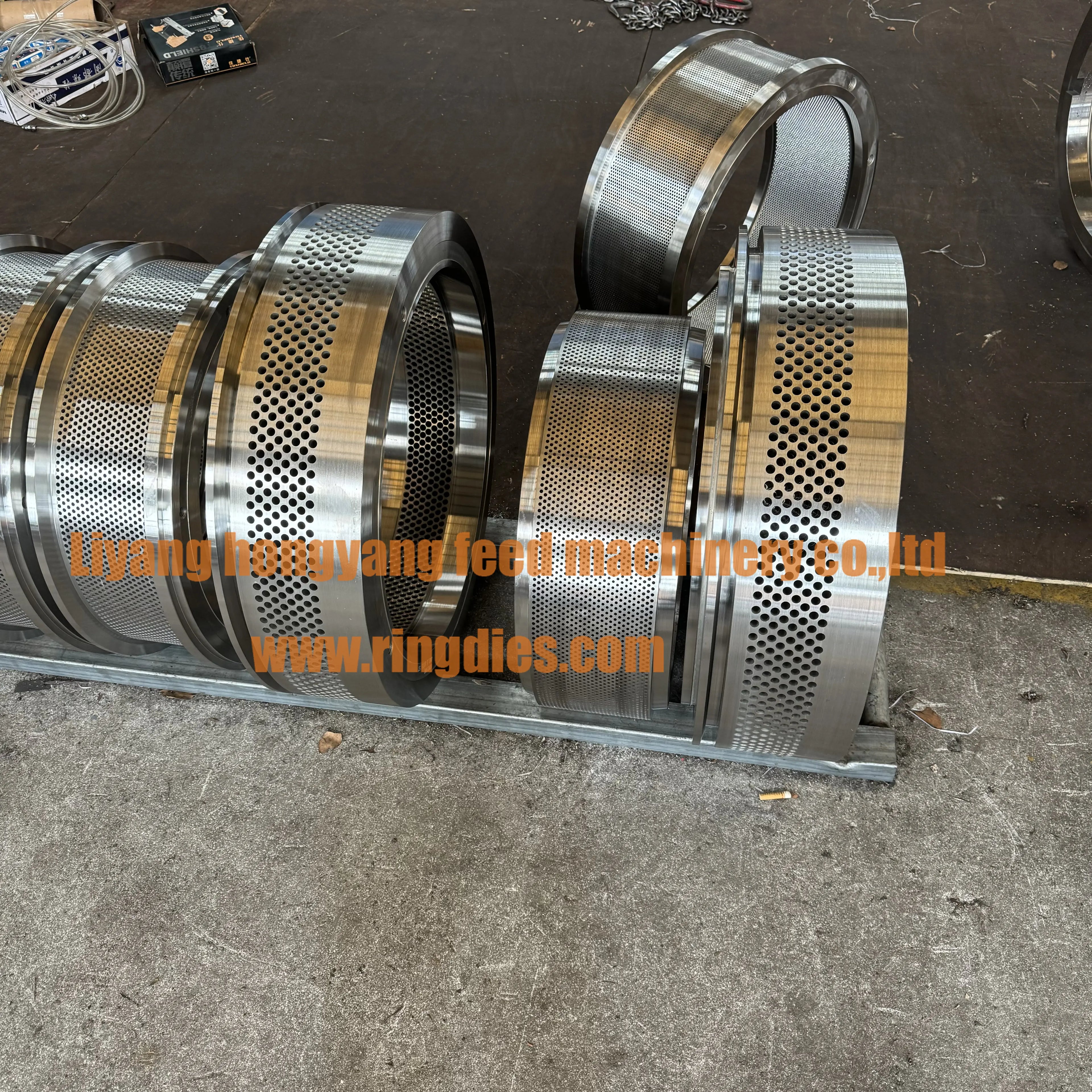 OGM1.5 New Condition High Productivity Animal Feed Biomass Sawdust Wood Pellet Mill Machine with Ring Die Pellet Die OGM0.8