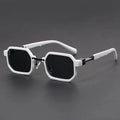 Logo Custom 2025 Fashion Vintage Alloy Punk Sun Glasses UV400 Small Frame Square Sunglasses for Men Women