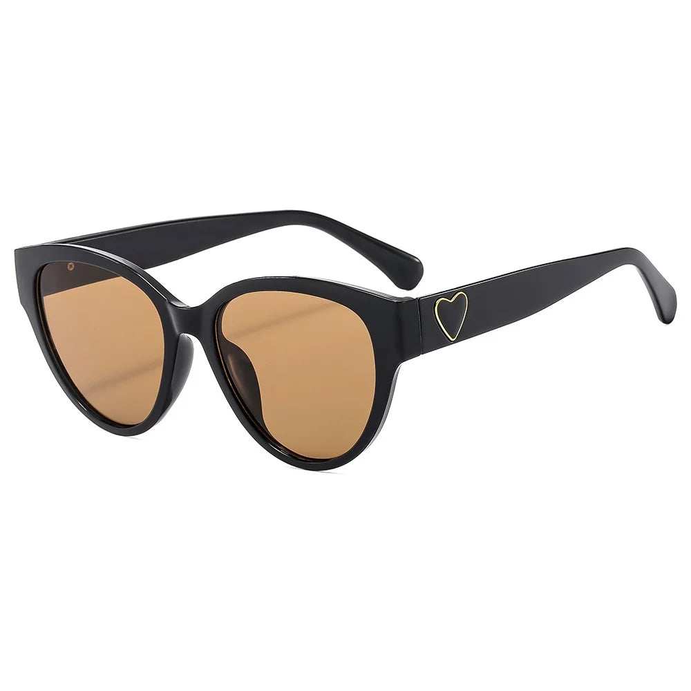 Latest Designer Brand Sunglasses Heart Shape UV400 Protection Acrylic Lenses Fashion Customized Logo Girls PC