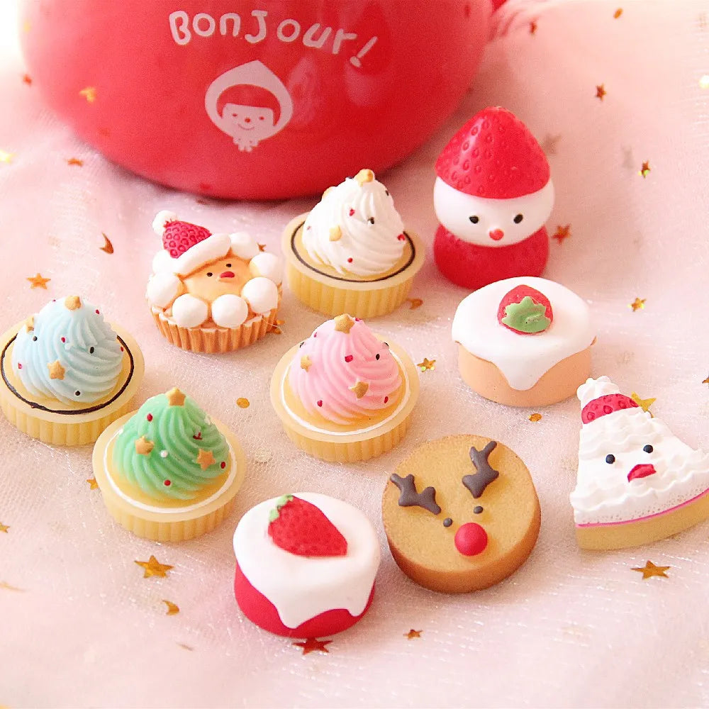 Wholesale Simulation of Christmas Dessert Cupcake Deer Chiffon Cake Flatback Cabochon for Jewelry Accessories