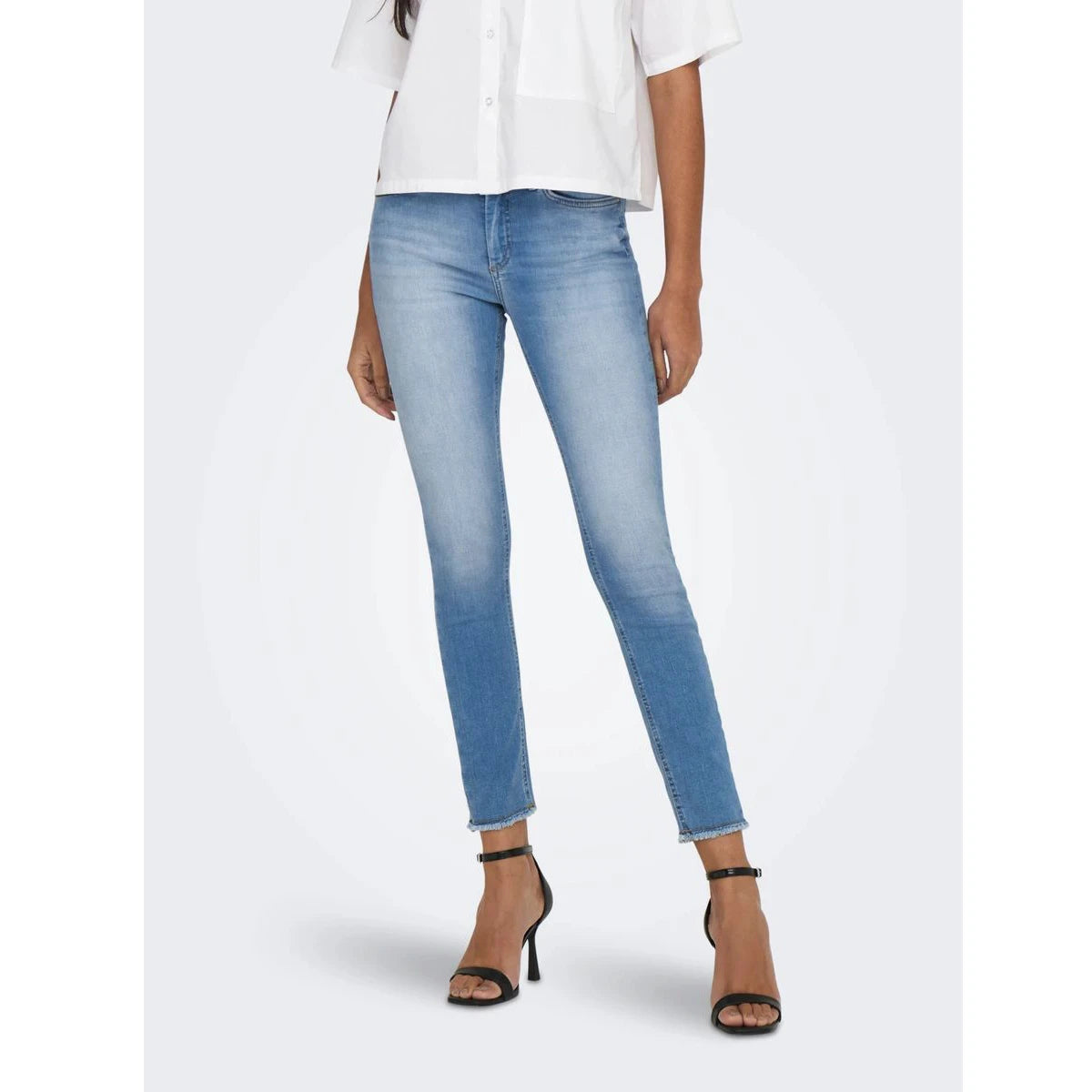 Women 2024 Regular Fit Mid Rise Breathable Summer Denim Jeans 100% Cotton Stretchable OEM Wholesale