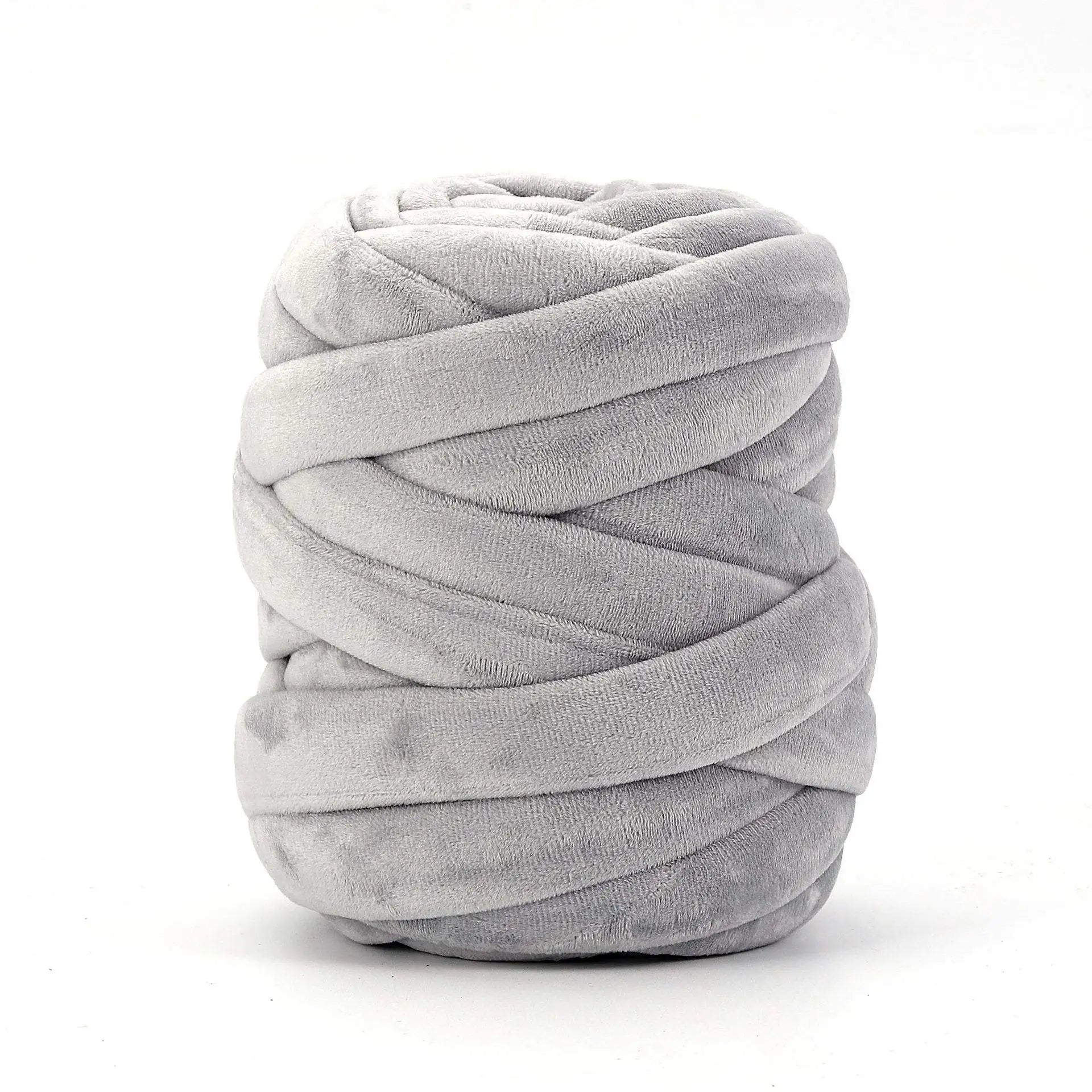 Machine Washable New Colors Chunky Giant 2cm Big Velvet Tube Yarn for Arm Knitting