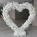 New Design Proposal Decoration Artificial White Flower Arch Rose Heart Shaped Stand Wedding Heart Arch Backdrop