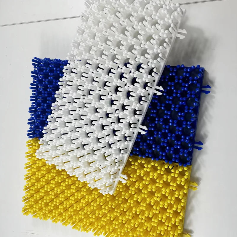 2024 Hot Selling White 80*20cm PE Artificial Non-slip Interlocking 40mm Dry Ski Slope Mat for Outdoor Exercise