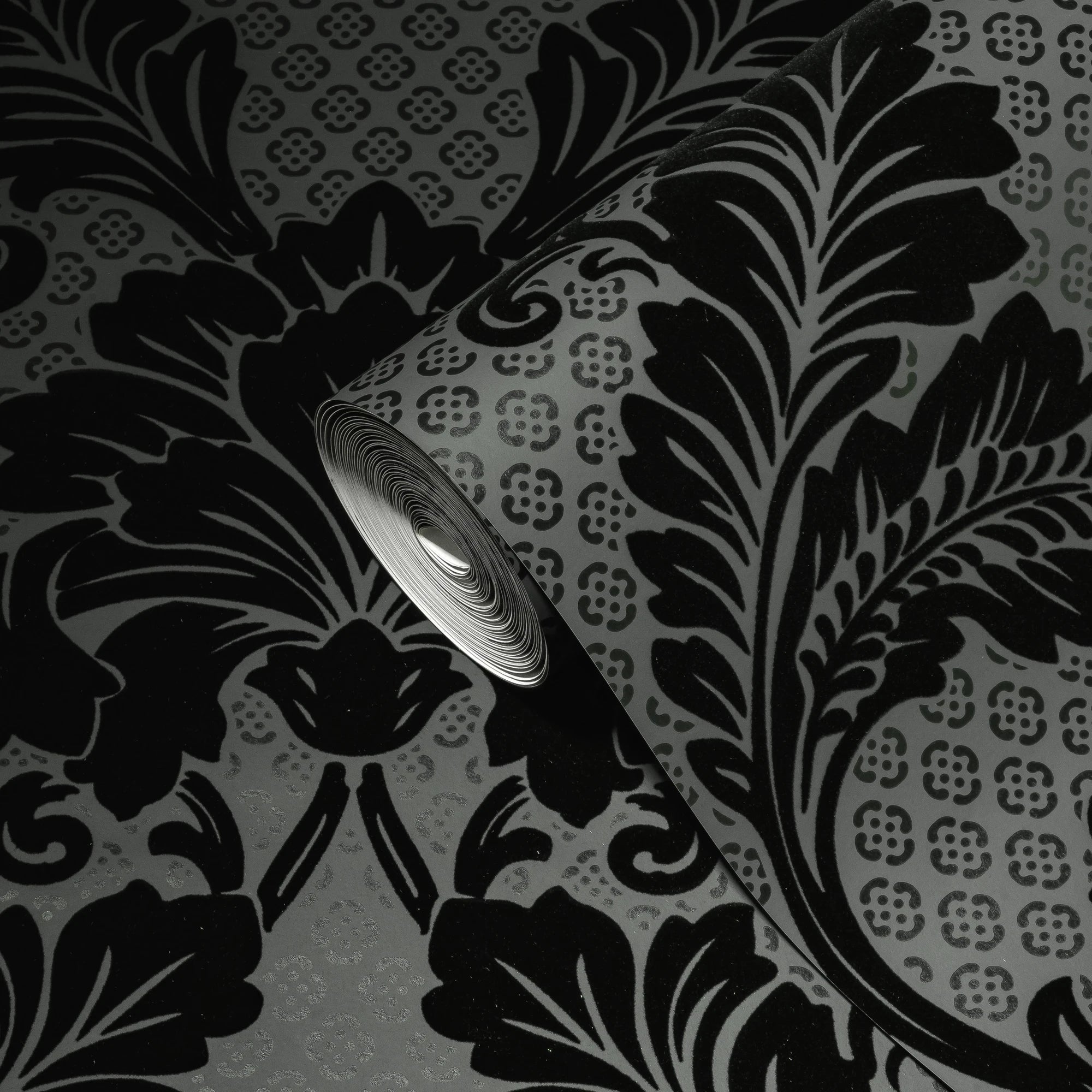 Germany Made Modern Velvet Flock Damask Black Grey Non Woven Premium Fabric Wallpaper Rolls 1005x052m Wash-Resistant Hotel