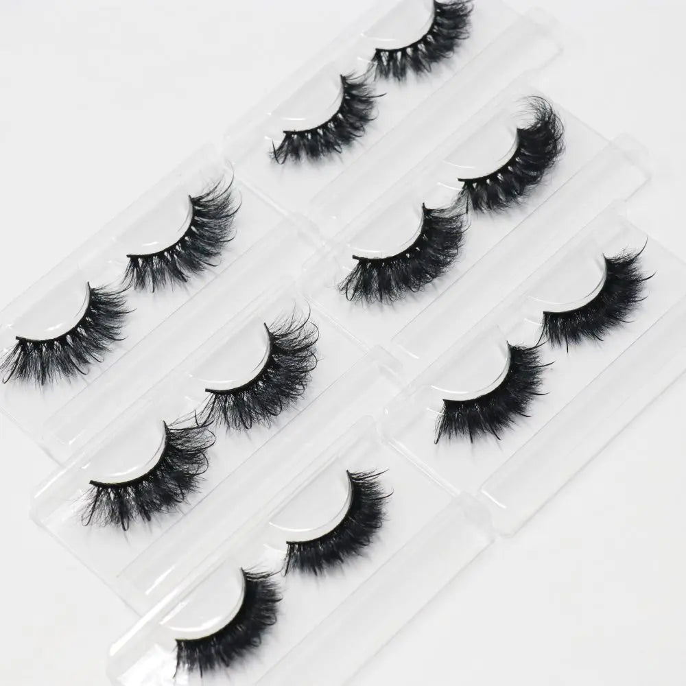 Wholesale 15--30mm Free Eyelashes Box Packaging Natural Eyelashes Customize False Eyelashes
