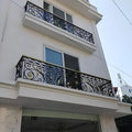 Modern Style Creative Stainless Steel Iron Brass Railing Ideas for Small Balconies Villas Adding Charm Safety Urban Living