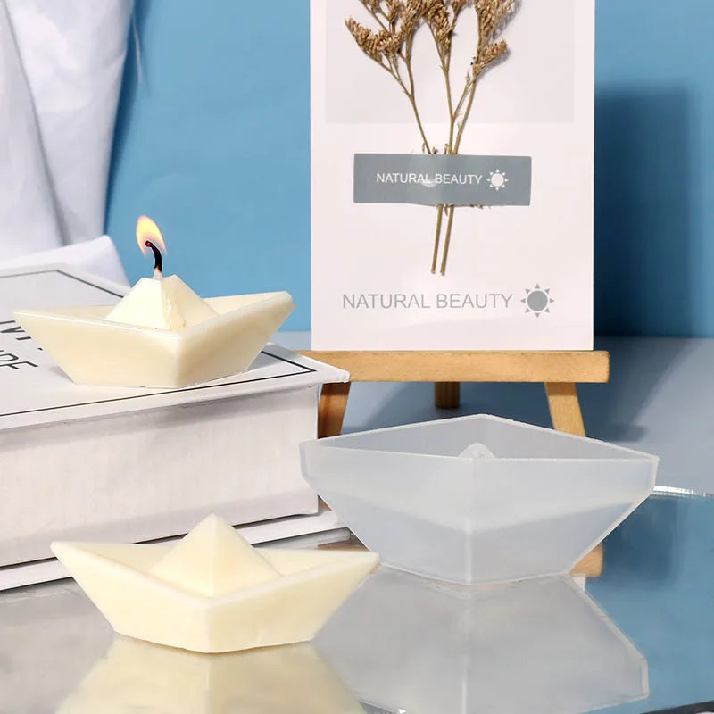 Hot Customized Acceptable Paper Boat Silicone Candle Mould for Soap Silicone Candle Making and Resin Fondant Chocolate Handmade