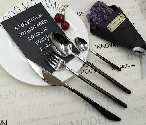 Matte Black 5-Piece Stainless Steel Flatware Set Sleek Durable Silverware with Sleek Matt Finish for Giveaways