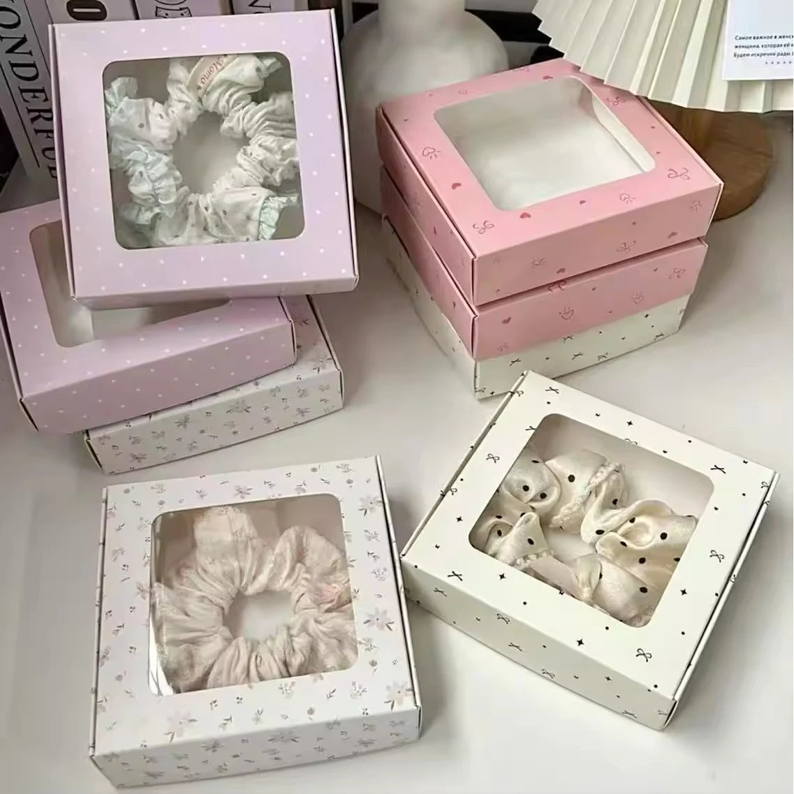 Custom Logo Eco-Friendly High-End Recyclable Rigid Paper Box Embossing Matt Lamination Cake Snack Mochi Dessert Baking Gift Box