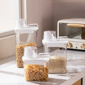Handle Fresh-Keeping Clear Plastic Pet Food Storage Container Airtight Moisture-Insect Proof Portable 2-in-1 Pet Food Bin MegaBDM