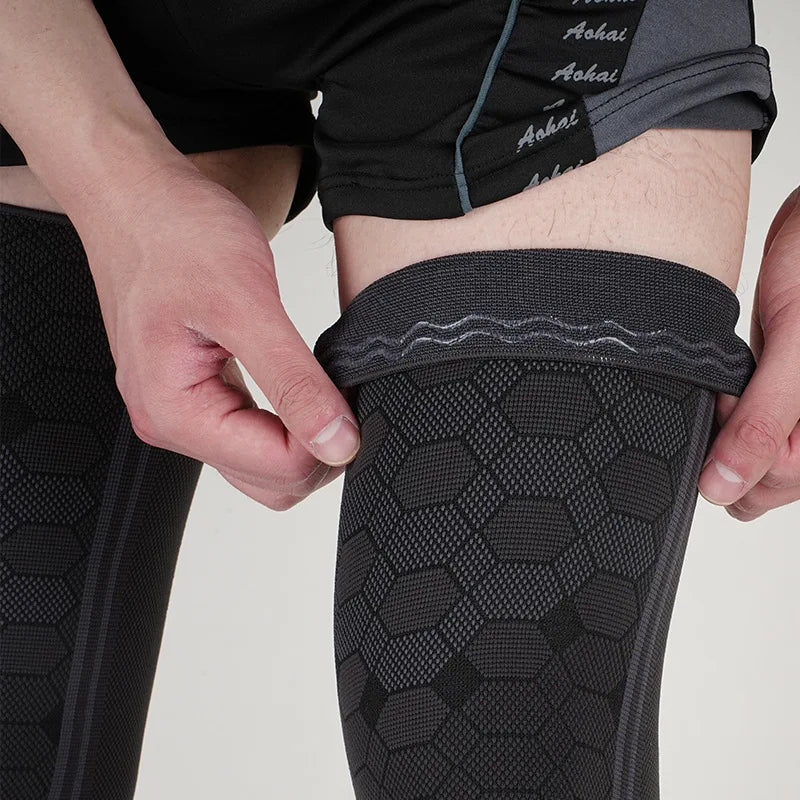 Adjustable Compression Thigh Brace Sleeve with Straps Knitted Nylon Leg Support Wrap for Sports Muscle Recovery OEM Available